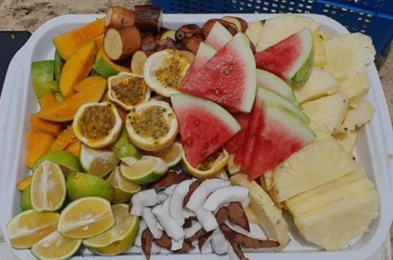 fresh fruits platter