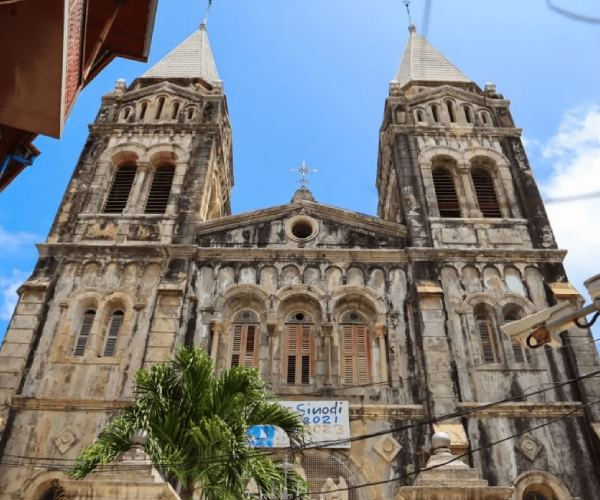 Stone Town Guided Tour: Culture, Slave Market & Spice Market.